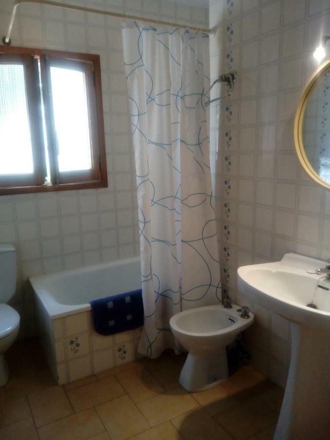 Apartamento Delacroix L' Escala Luaran gambar